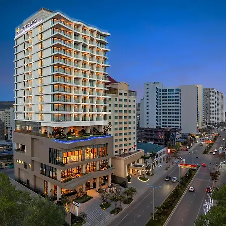 Hyatt Place Ha Long Bay, Bai Chay
