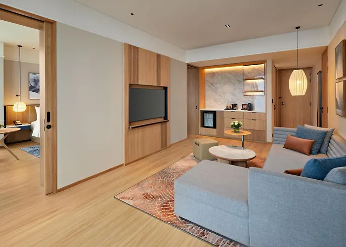 Hotel Hyatt Place Bay, Bai Chay 5*