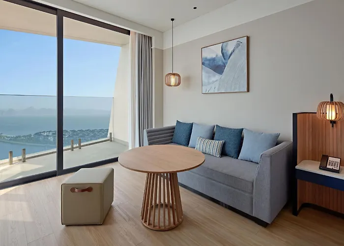 Hyatt Place Bay, Bai Chay 5* Hạ Long