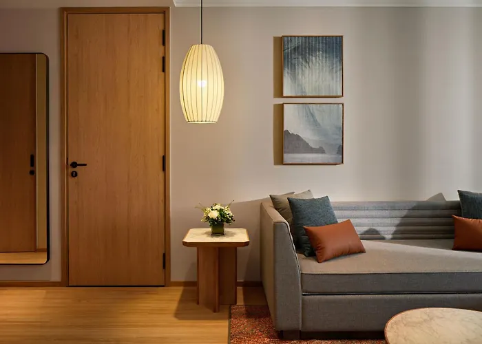Hyatt Place Bay, Bai Chay Khách sạn 5*