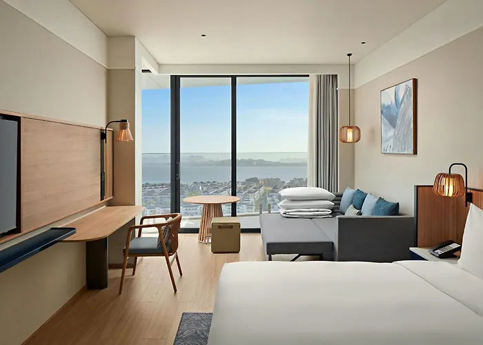 Hyatt Place Bay, Bai Chay Hạ Long
