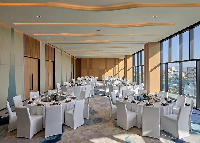 Khách sạn Hyatt Place Bay, Bai Chay 5*