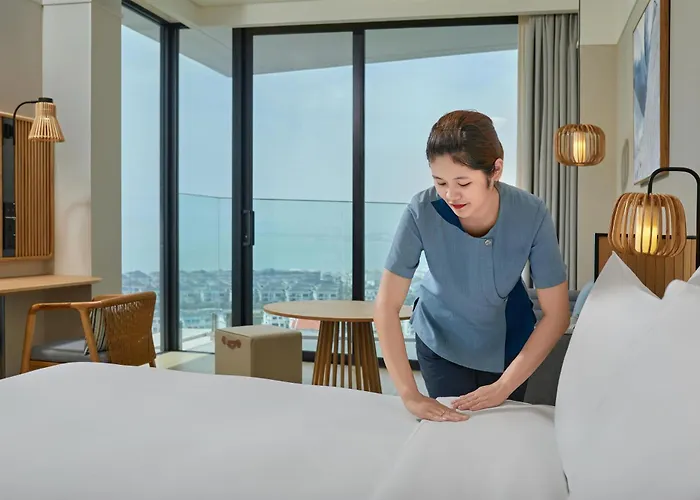 Hotel Hyatt Place Bay, Bai Chay 5*