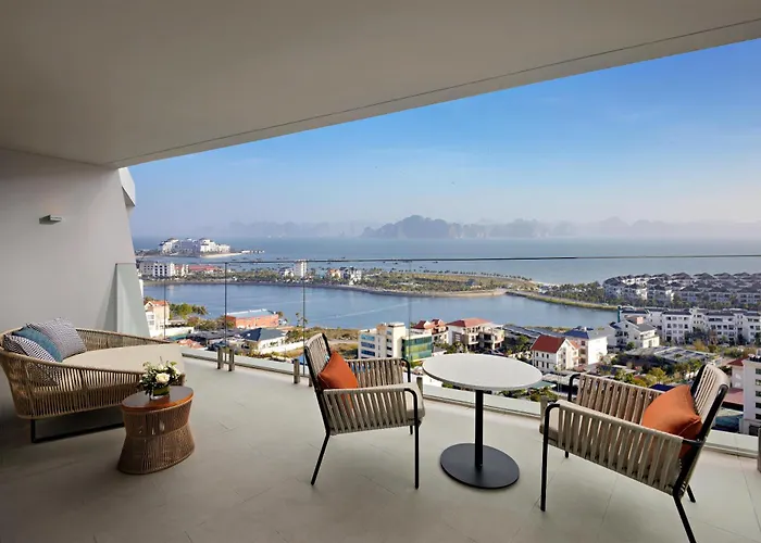 Hyatt Place Bay, Bai Chay 5* Hạ Long