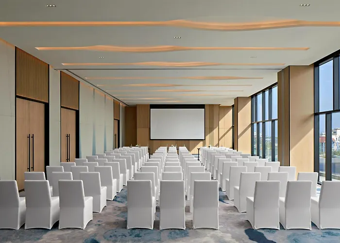 Hyatt Place Bay, Bai Chay